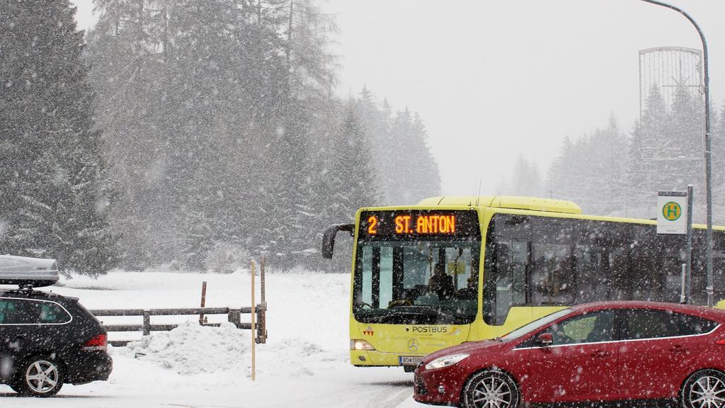 Hotel Tirolerhof Sankt Anton am Arlberg Bagian luar foto