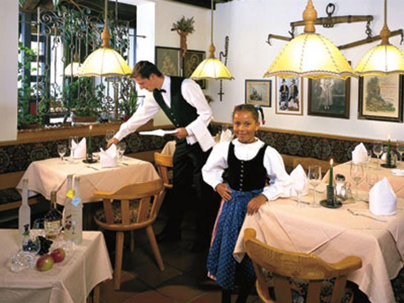 Hotel Tirolerhof Sankt Anton am Arlberg Bagian luar foto